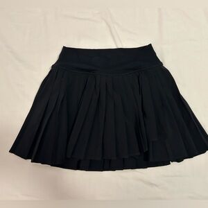 Aerie Pleated Black Skirt Small